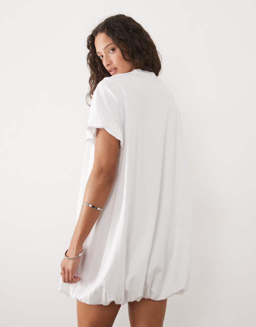 ASOS DESIGN - Korte mini-jurk met pofmouwen en pofzoom, 4 van 4