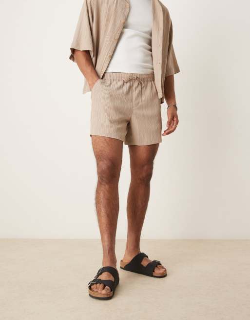 ASOS DESIGN - Korte short met textuur in beige, deel van co-ord set, 2 van 4