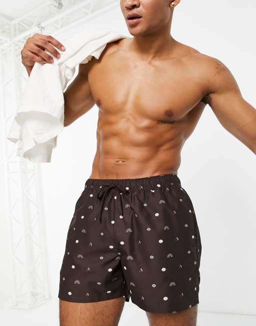 ASOS DESIGN - Korte zwemshort met fijne print in bruin