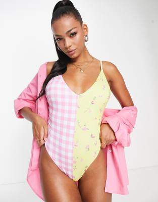 ASOS DESIGN – Kostium kąpielowy z łączonych materiałów w kwiaty i kratkę vichy