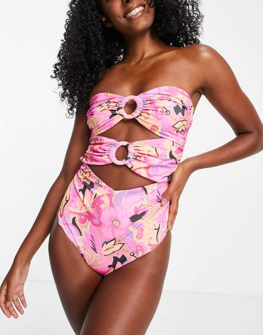 ASOS DESIGN – Kostium kąpielowy z dekoltem bandeau, kółkami, marszczeniem i wyrazistym kwiatowym wzorem 