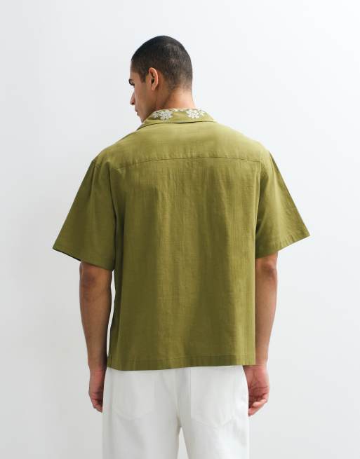 ASOS DESIGN – Koszula oversize w kolorze khaki z haftowanym kwiatowym wzorem, 3 z 5
