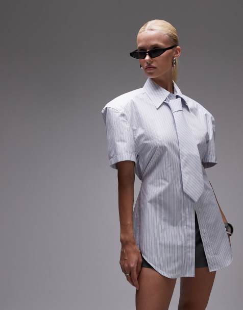 ASOS DESIGN – Koszula z krawatem, krótkimi rękawami i poduszkami na ramionach w paski - view 1