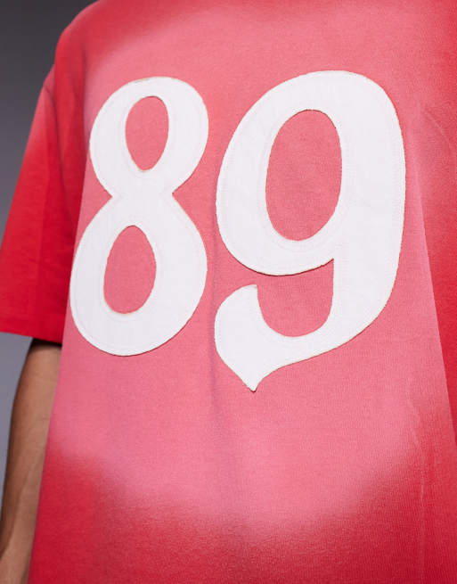 ASOS DESIGN - Kraftig og oversized T-shirt med sprayvasket finish og taldesign i twill , 5 af 5
