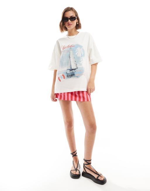ASOS DESIGN - Kraftig, oversized T-shirt med 'Malibu'- og bådgrafik i cremehvid