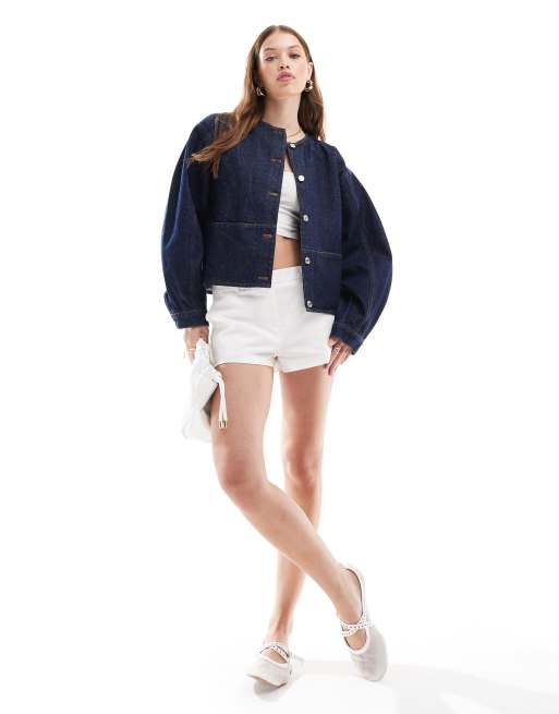 ASOS DESIGN – Kragenlose Jeansjacke in Indigoblau, 2 von 4