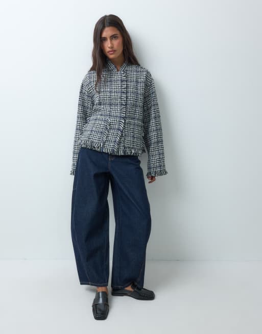 ASOS DESIGN kraglös jacka i ullmix med bouclé och svartvitt rutmönster, 4 av 4