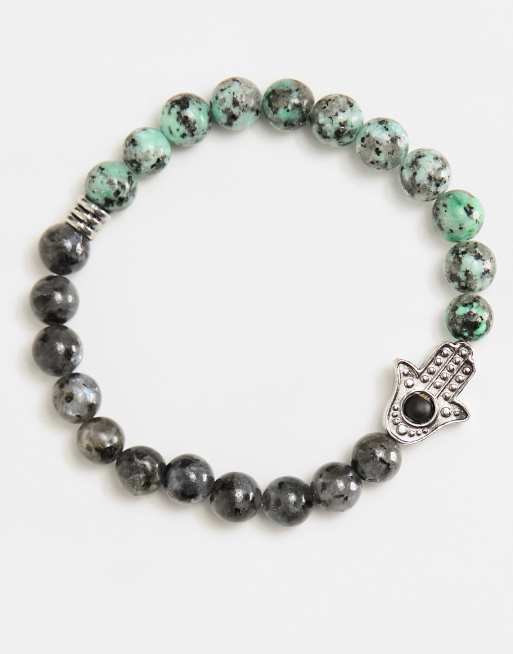 ASOS DESIGN - Kralenarmband in groen en grijs met hamsa-hangertje