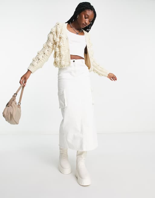 ASOS DESIGN – Krämvit, grovstickad kofta med bubbliga detaljer och handgjord look, 4 av 4