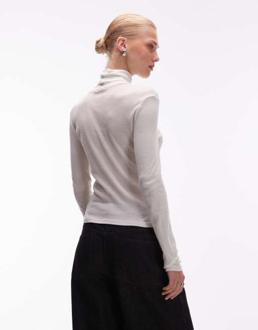 ASOS DESIGN – Krämvit, lång, skir topp med polokrage, 2 av 4