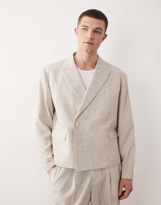 ASOS DESIGN – Kremowy dwurzędowy garnitur o krótkim pudełkowym fasonie, 3 z 3