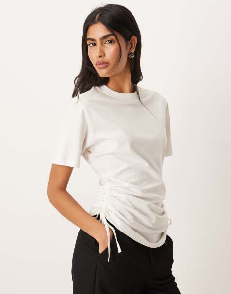 ASOS DESIGN – Kremowa koszulka z marszczeniami, wiązaniem po bokach, okrągłym dekoltem i krótkimi rękawami - view 1