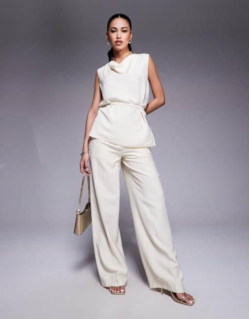 ASOS DESIGN – Kremowożółte eleganckie fakturowane spodnie z paskiem, część zestawu