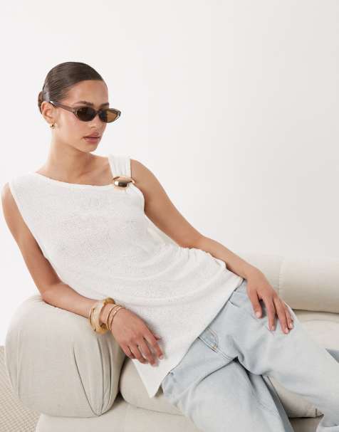 ASOS DESIGN – Kremowy drapowany top z rafii typu slub z metalową ozdobą - view 1