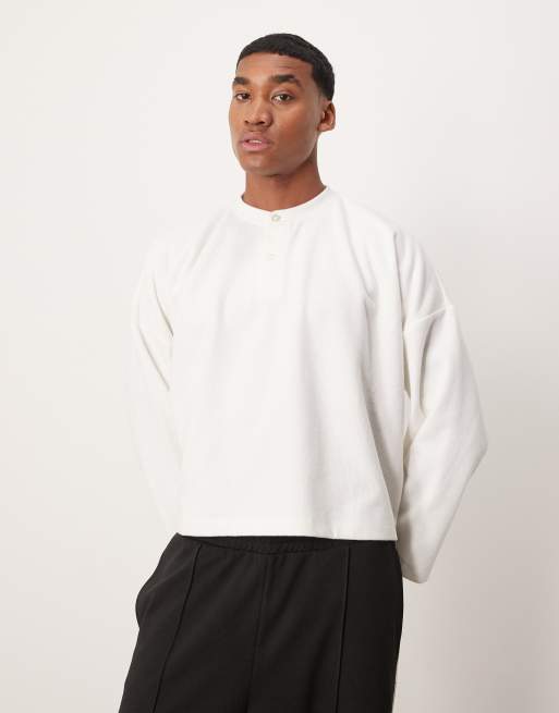 ASOS DESIGN – Kremowy gruby sweter o krótkim kroju super oversize z dekoltem henley z prążkowanej dzianiny