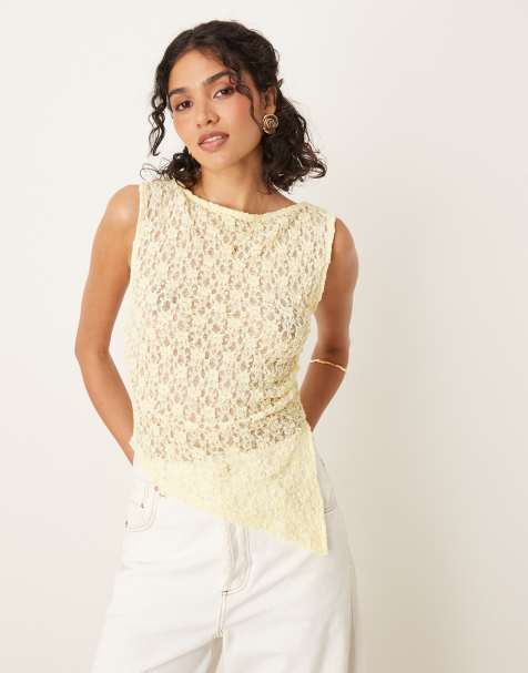 ASOS DESIGN – Kremowy koronkowy asymetryczny top z marszczeniem z boku - view 1