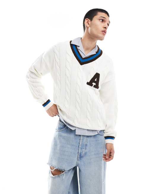 ASOS DESIGN – Kremowy luźny sweter z dzianiny o warkoczowym splocie w uczelnianym stylu