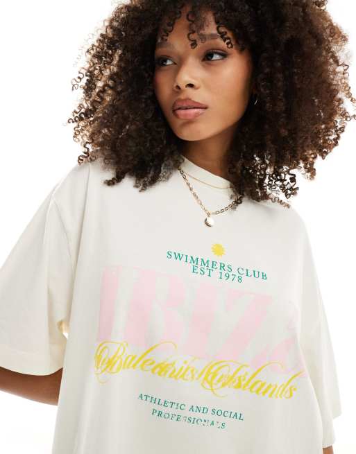 ASOS DESIGN – Kremowy T-shirt o fasonie boyfriend z grafiką z motywem Ibizy 