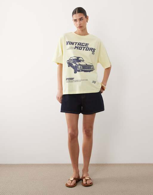 ASOS DESIGN – Kremowy T-shirt oversize z grafiką samochodu w stylu vintage, 2 z 4