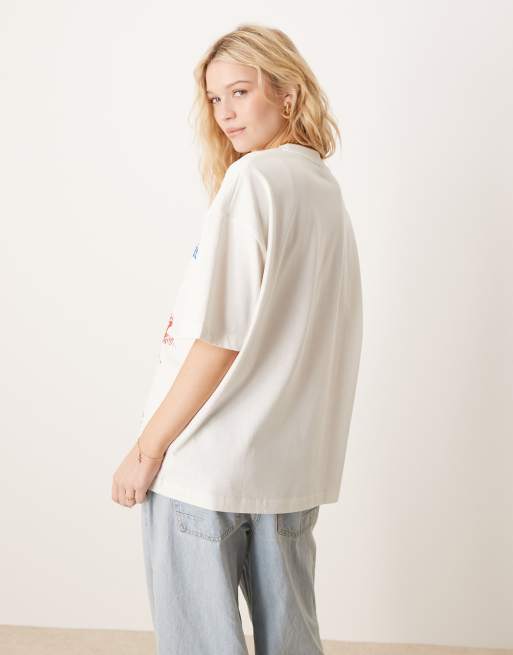 ASOS DESIGN – Kremowy T-shirt oversize z walentynkową grafiką „Paris”, 4 z 4