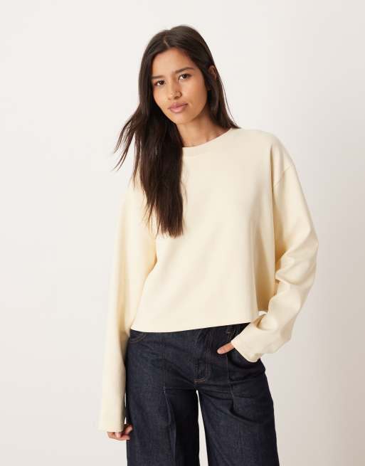 ASOS DESIGN – Kremowy T-shirt z materiału interlock o krótkim pudełkowym kroju z długimi rękawami