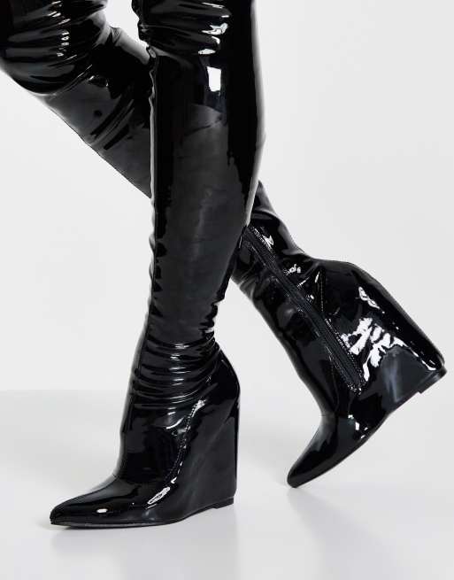 ASOS DESIGN – Krissy – Czarne lakierowane kozaki za kolano na koturnach , 4 z 4