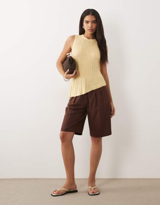 ASOS DESIGN - Kærnemælksfarvet strikket asymmetrisk top med stigesyninger, 2 af 4