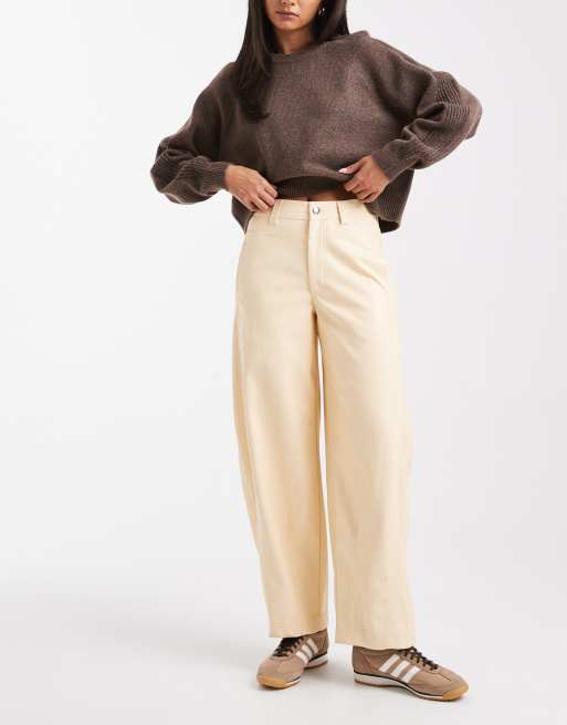 ASOS DESIGN - Kærnemælksgule bukser med barrel-ben og sømdetaljer i imiteret læder, 5 af 5