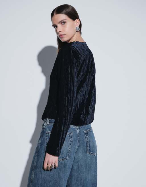 ASOS DESIGN krótka aksamitna kurtka w granatowym kolorze, 4 z 4