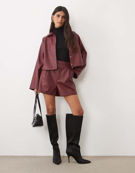 ASOS DESIGN krótkie szorty mini z efektem plecionki i imitacji skóry, bordowe - view 1
