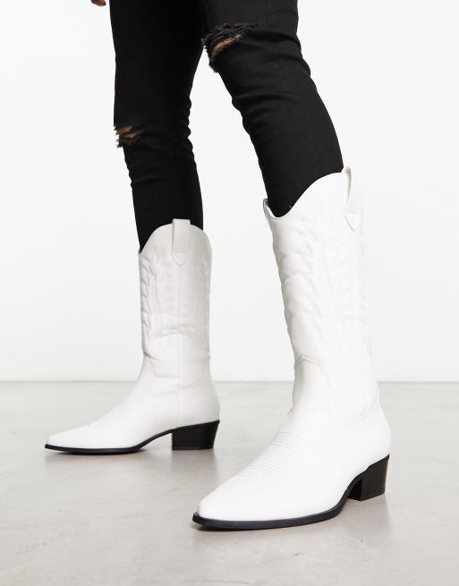 ASOS DESIGN – Kubanische Westernstiefel in Weiß aus Kunstleder mit kontrastierender Sohle, 4 von 4