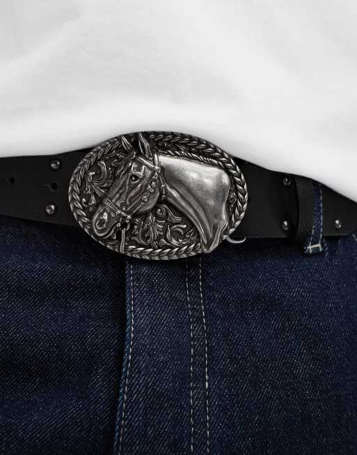 ASOS DESIGN – Kunstleder-Gürtel in Used-Schwarz mit Westernschnalle und Nietendetail, 4 von 4