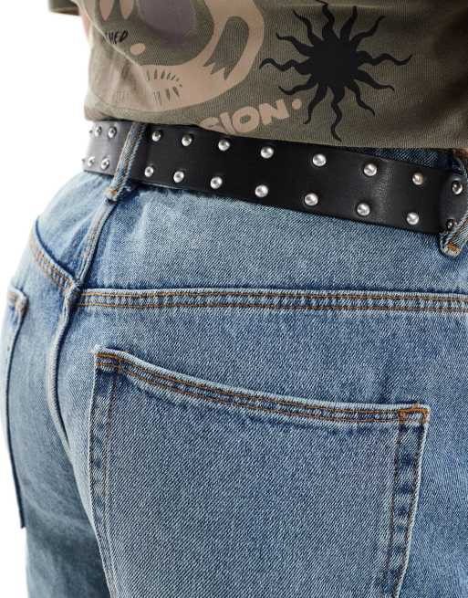 ASOS DESIGN – Kunstledergürtel in Schwarz mit Rollschnalle und mit Nieten besetzt, 3 von 4