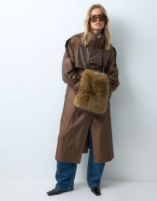 ASOS DESIGN Kunstpelz-Schal in Beige, 2 von 4
