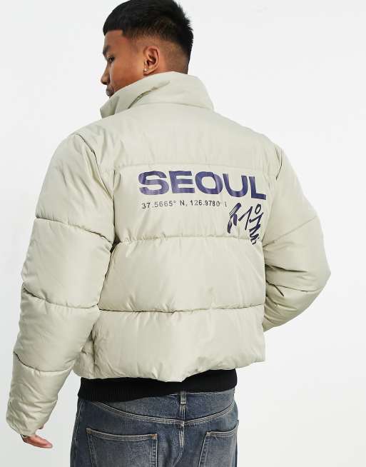 ASOS DESIGN – Kurtka ocieplana w kolorze ecru z nadrukiem na plecach