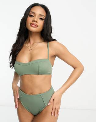 ASOS DESIGN - Kurz geschnittenes Bikinioberteil mit Nahtdetail in Khaki-Grün