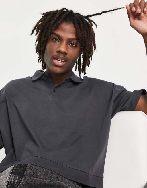 ASOS DESIGN – Kurz geschnittenes Oversize-Polohemd in verwaschenem Schwarz mit gestepptem Saum, 3 von 4