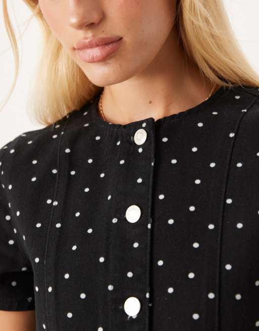ASOS DESIGN – Kurzärmliges Denim-Oberteil mit kleinem Punktmuster und Knopfleiste, 2 von 4