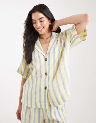 ASOS DESIGN - Kurzärmliges Hemd aus Leinenmix mit Streifen, Kombiteil-Bunt