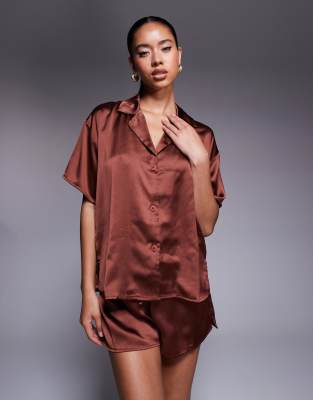 ASOS DESIGN - Kurzärmliges Hemd aus Satin in Braun, Kombiteil