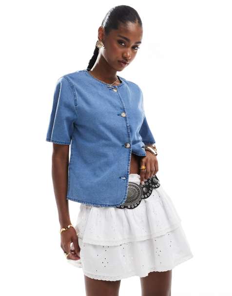 ASOS DESIGN – Kurzärmliges Jeansoberteil in Mittelblau mit Knopfleiste - view 1