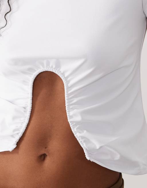 ASOS DESIGN – Kurzärmliges, kurzes Oberteil in Weiß mit Drahtdetail am Saum, 3 von 4