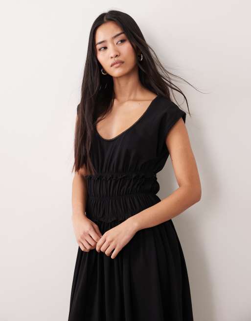 ASOS DESIGN – Kurzärmliges Maxikleid mit geraffter, betonter Taille, 2 von 4
