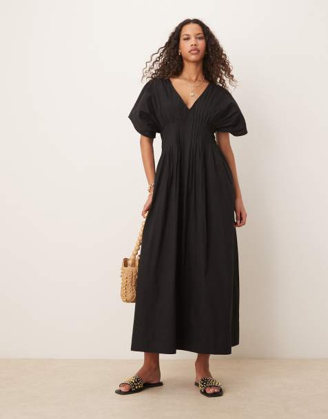 ASOS DESIGN – Kurzärmliges Midikleid in Schwarz mit V-Ausschnitt und schmalen Biesen - view 1