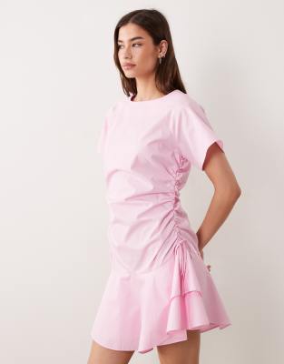 ASOS DESIGN - Kurzärmliges Minikleid in Rosa mit gerafftem Bindedetail an der Taille