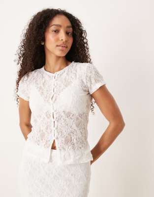 ASOS DESIGN - Kurzärmliges Oberteil aus Spitze in Elfenbein mit Strukturmuster und durchgehender Knopfleiste, Kombiteil-...