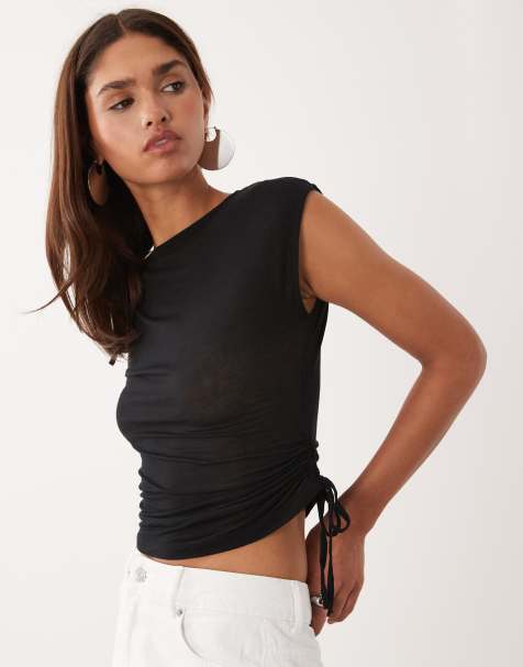 ASOS DESIGN – Kurzärmliges Oberteil in Schwarz mit Raffung - view 1