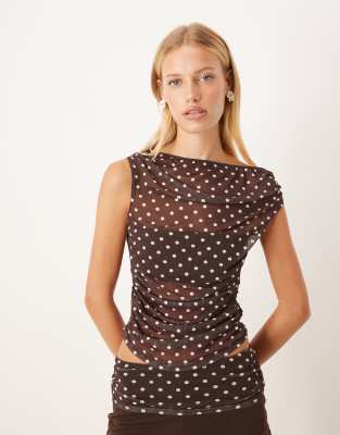 ASOS DESIGN - Kurzärmliges, schulterfreies Oberteil aus gerafftem Netzstoff in gepunktetem Braun, Kombiteil-Bunt