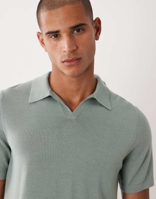 ASOS DESIGN – Kurzärmliges Strick-Polohemd aus reiner Merinowolle in Salbeigrün mit eingekerbtem Ausschnitt, 3 von 5
