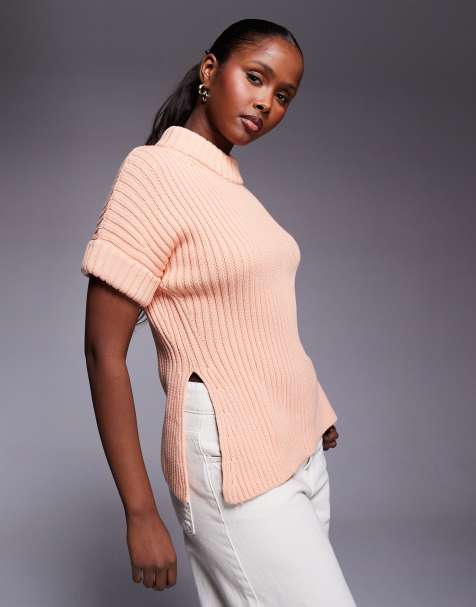 ASOS DESIGN – Kurzärmliges Strick-Tanktop in Pfirsich mit gepolstertem Ausschnitt und Seitenschlitz - view 1